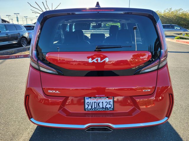 2025 Kia Soul GT-Line photo 4