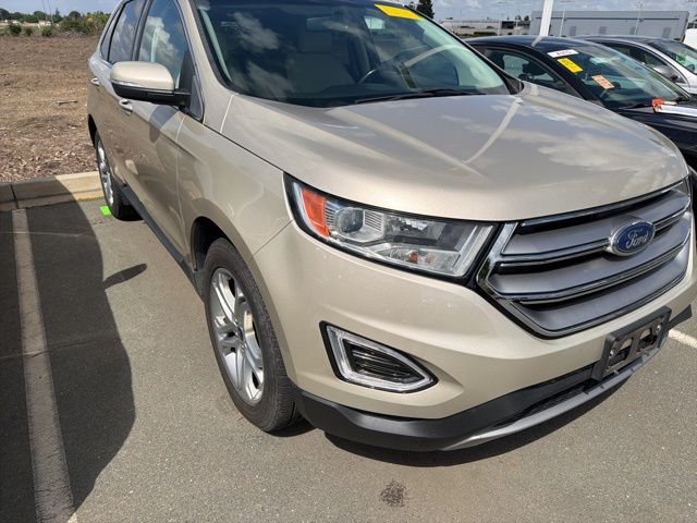 2018 Ford Edge Titanium photo 5