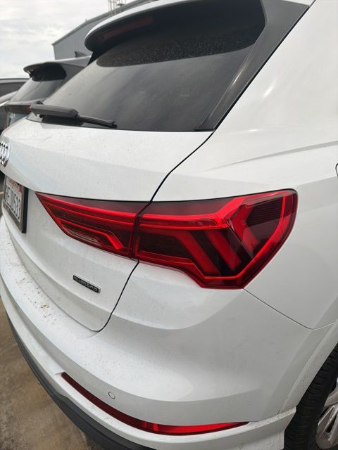 2023 Audi Q3 45 S line Premium photo 6