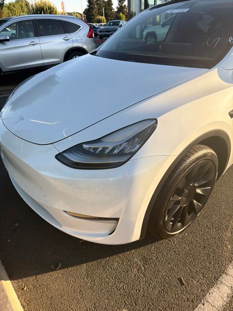 Used 2020 Tesla Model Y Long Range with VIN 5YJYGDEE6LF008894 for sale in Stockton, CA
