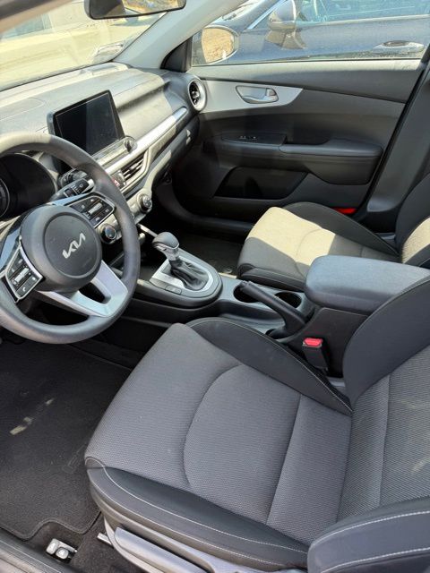 2024 Kia Forte photo 6
