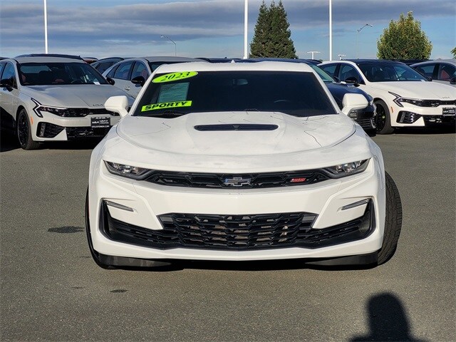 2023 Chevrolet Camaro 1SS photo 2
