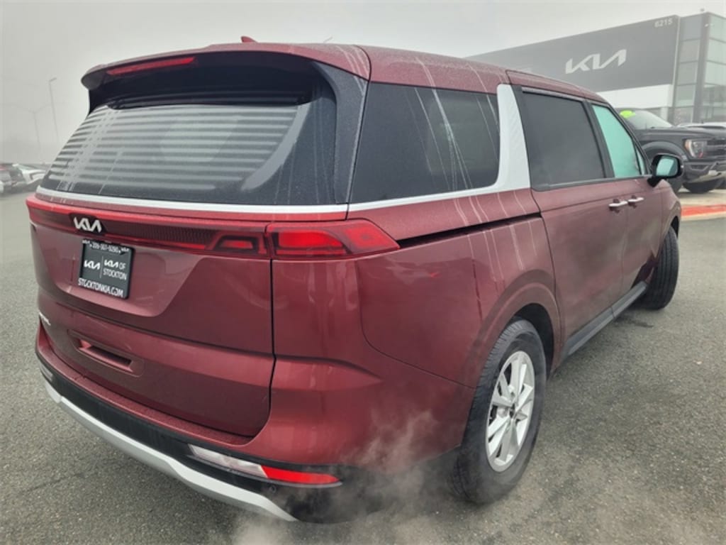 Certified 2024 Kia Carnival LX Seat Package MPV