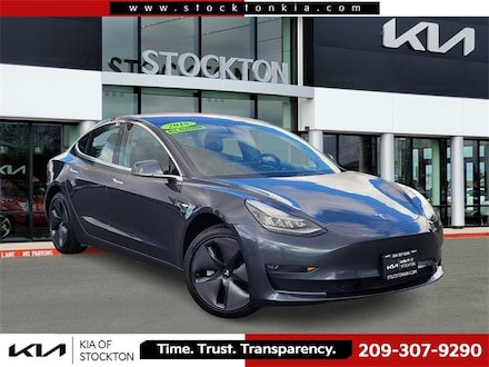 2018 Tesla Model 3 Long Range Sedan