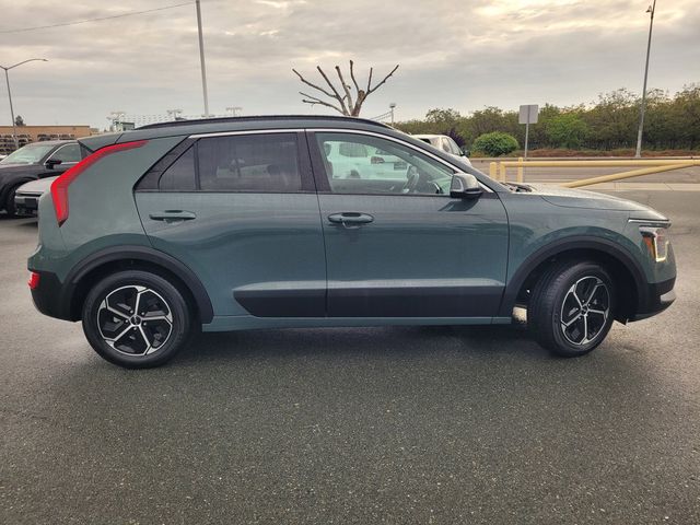 2023 Kia Niro EX photo 3