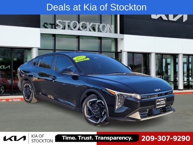 2025 Kia K4