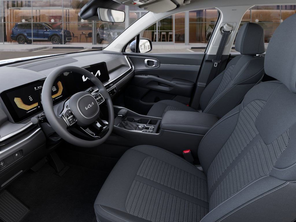 2025 Kia Sorento LX - Photo 17
