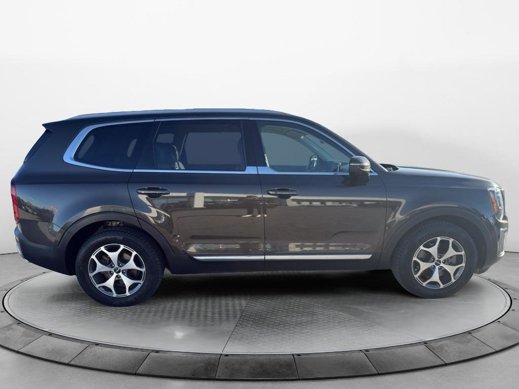 Used 2022 Kia Telluride EX SUV