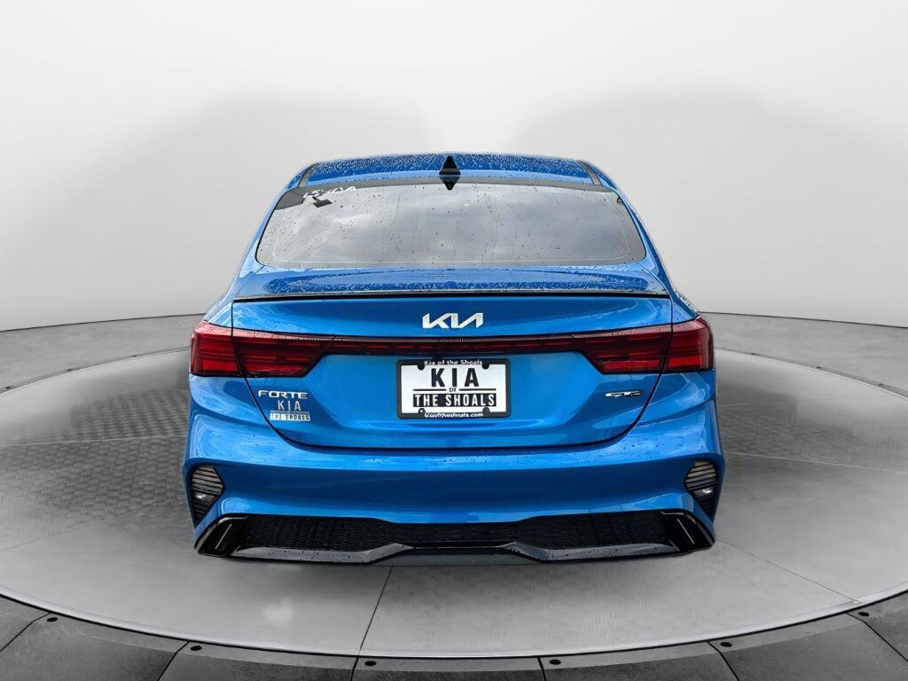 2023 Kia Forte GT-Line photo 4