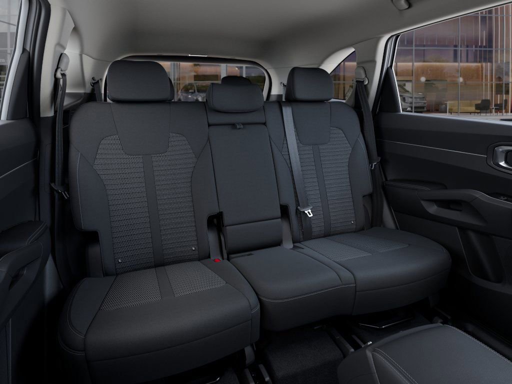 2025 Kia Sorento LX - Photo 16