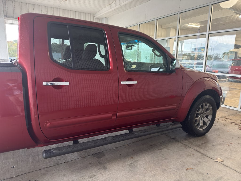 Used 2014 Nissan Frontier SL Truck Crew Cab