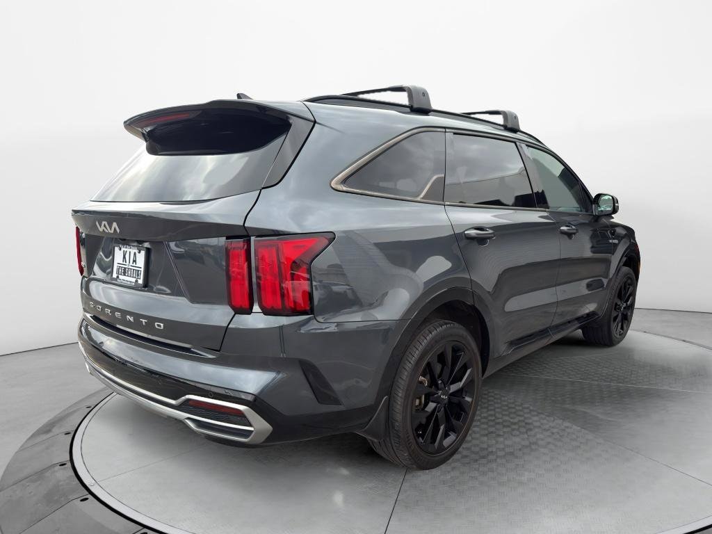 Used 2022 Kia Sorento SX SUV