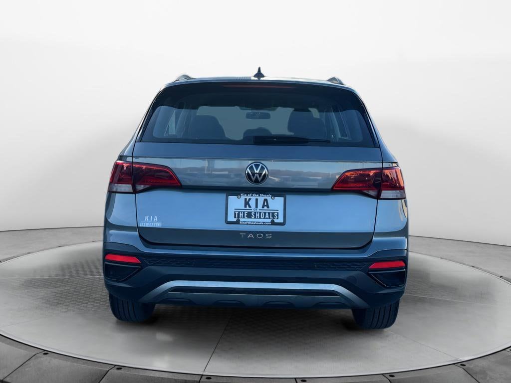 2022 Volkswagen Taos S photo 3