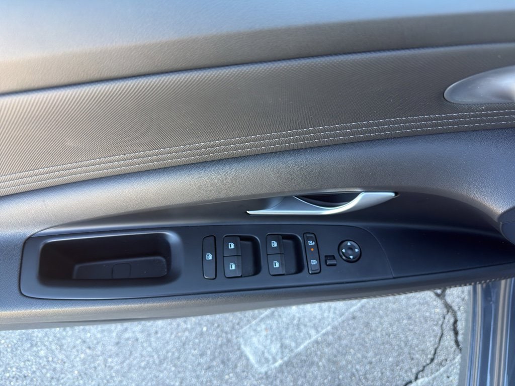 2025 Hyundai Elantra SEL - Photo 10