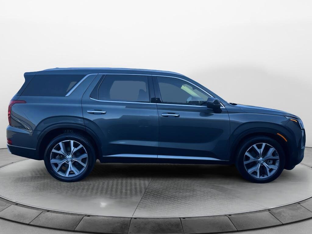 2022 Hyundai Palisade SEL photo 2