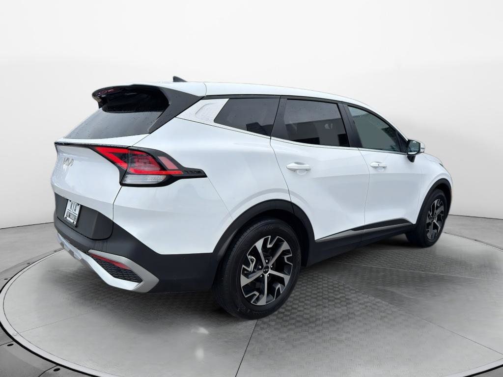 Used 2024 Kia Sportage EX SUV