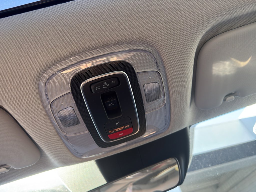 2025 Hyundai Elantra SEL - Photo 17