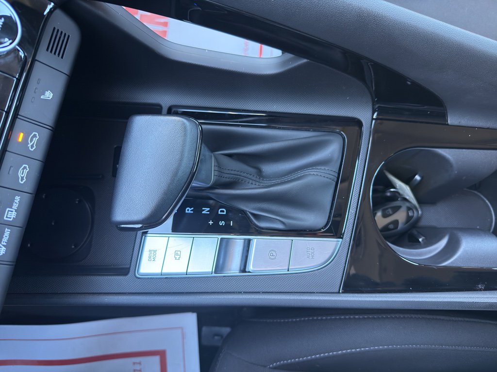 2025 Hyundai Elantra SEL - Photo 13
