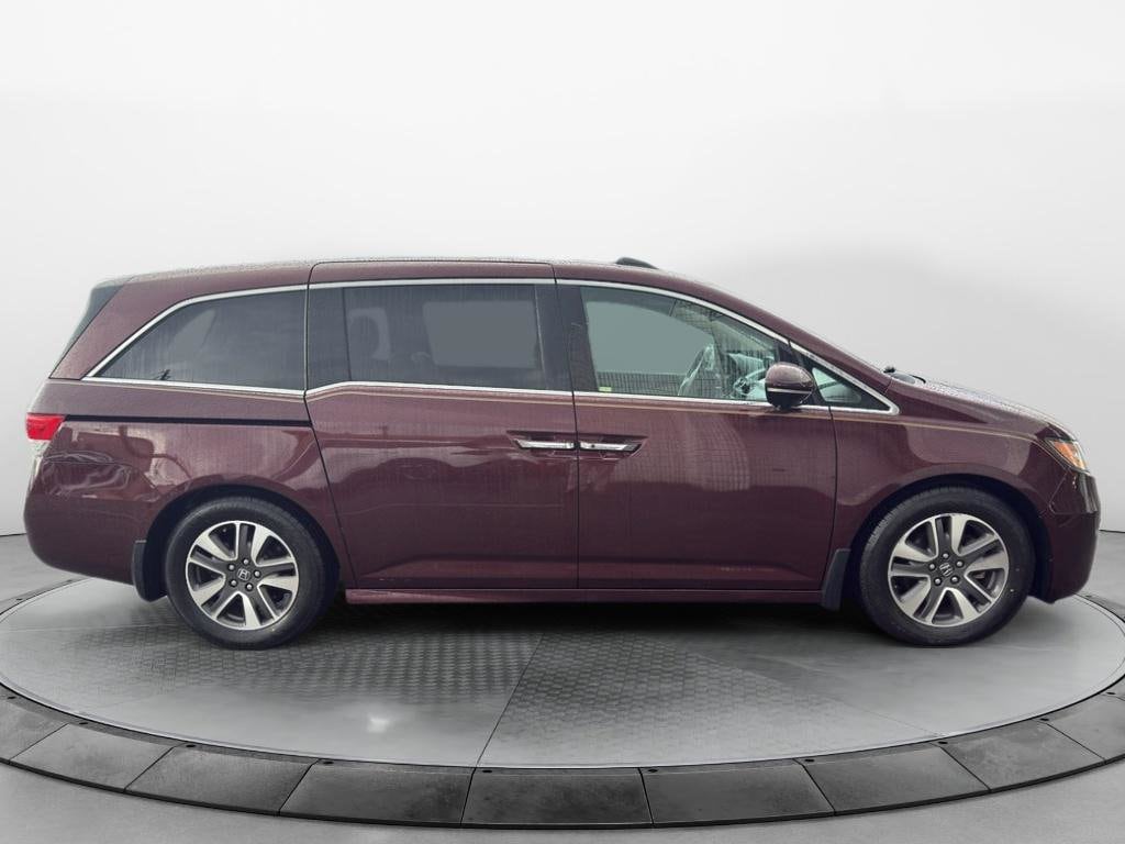 Used 2014 Honda Odyssey Touring with VIN 5FNRL5H94EB067675 for sale in Sheffield, AL