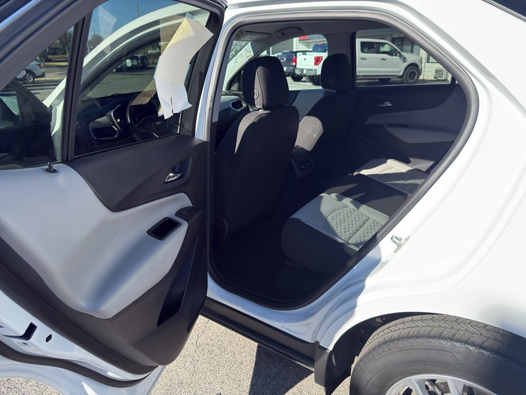 2023 Chevrolet Equinox LT - Photo 22