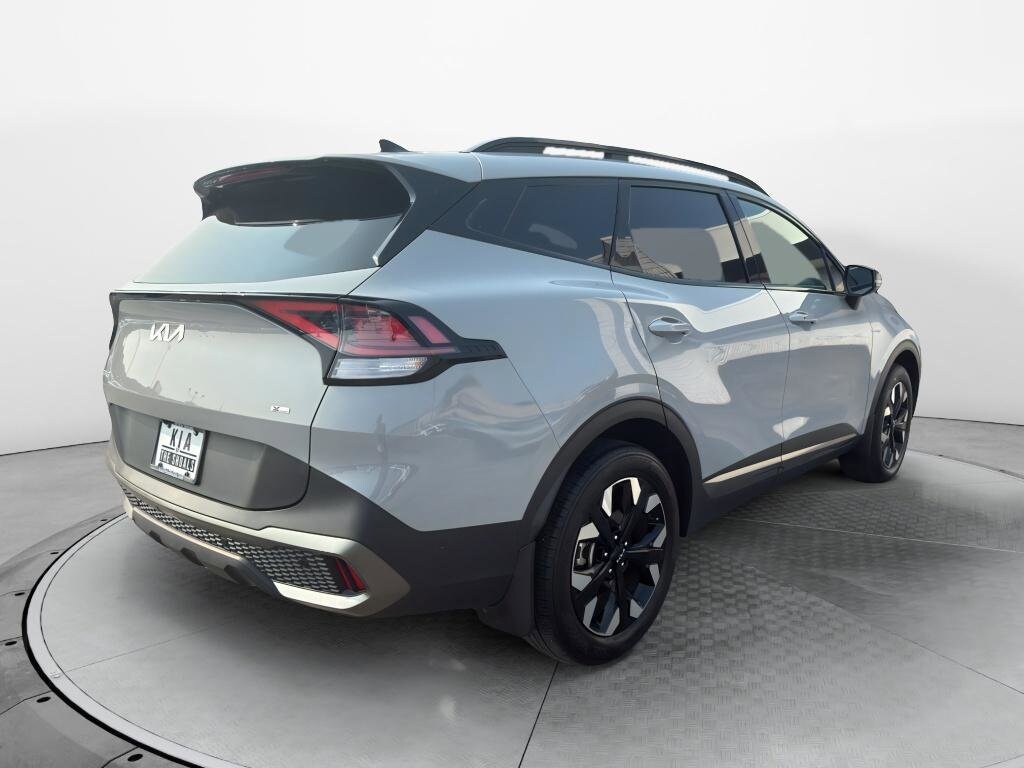 2024 Kia Sportage X-Line photo 3