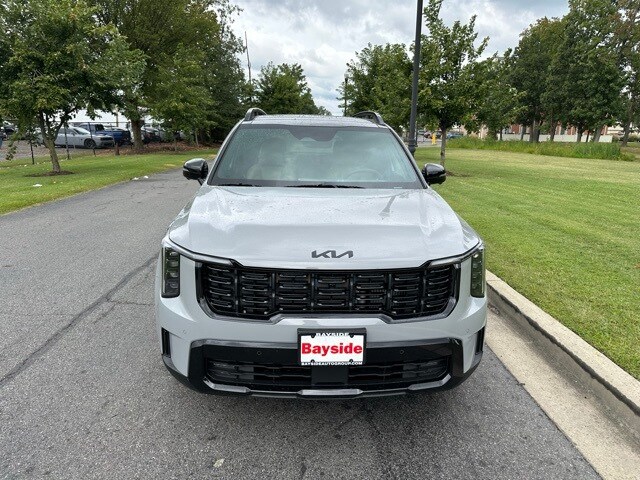 2026 Kia Sorento EX photo 2