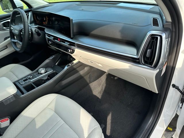 2026 Kia Sorento EX Hybrid - Photo 11