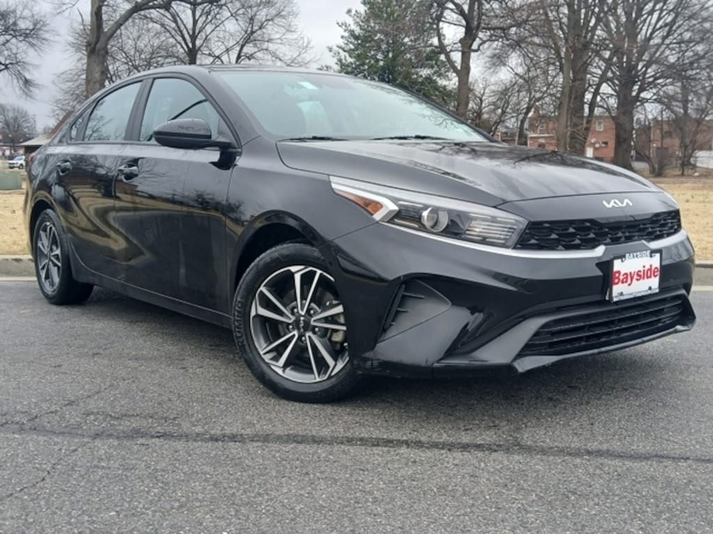 Used 2023 Kia Forte LXS Sedan