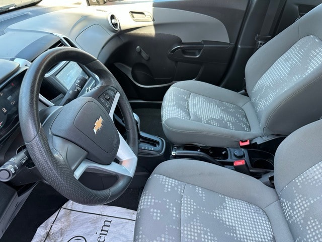 2019 Chevrolet Sonic LS photo 21