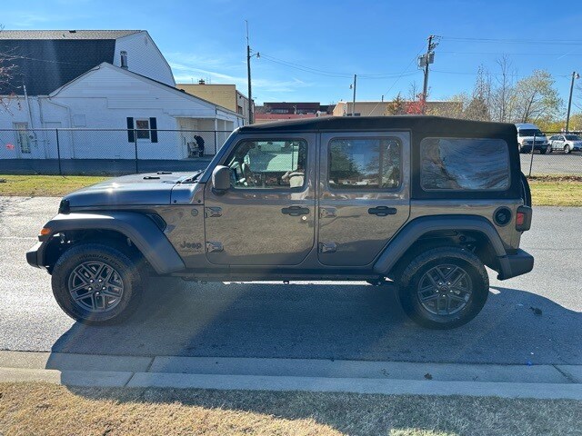 2024 Jeep Wrangler Sport S photo 4