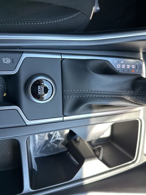 2026 Kia Sorento LX - Photo 10