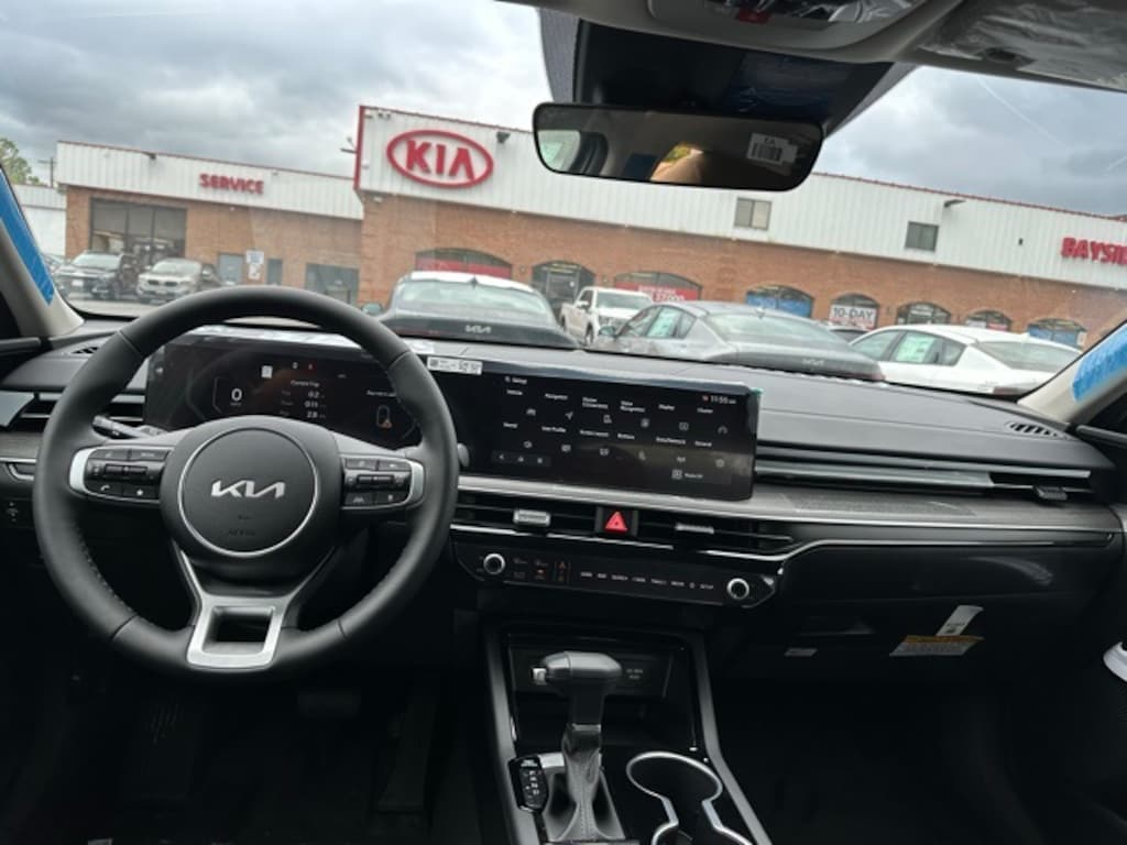 New 2026 Kia K5 EX Sedan