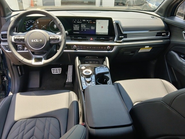 2025 Kia Sportage Plug-In Hybrid X-Line Prestige photo 3