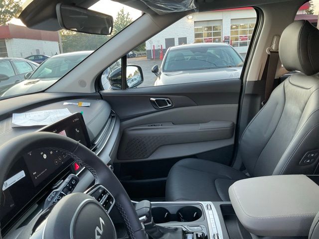 2026 Kia Carnival SX - Photo 40