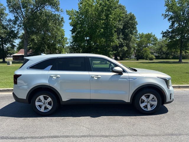 2026 Kia Sorento LX - Photo 29