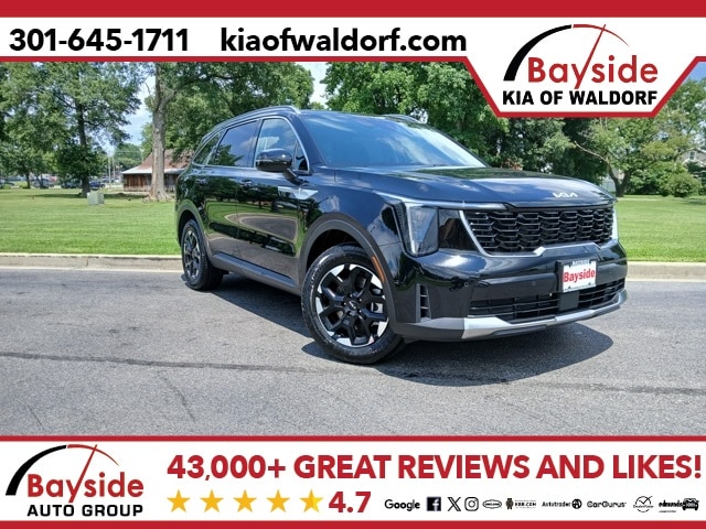 2025 Kia Sorento S's photo