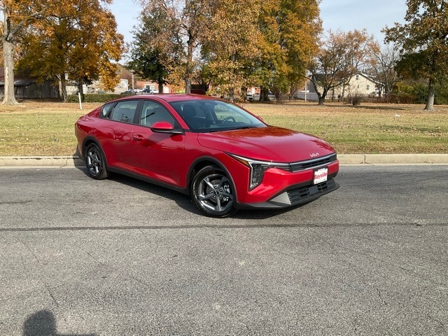 2025 Kia K4 LXS's photo