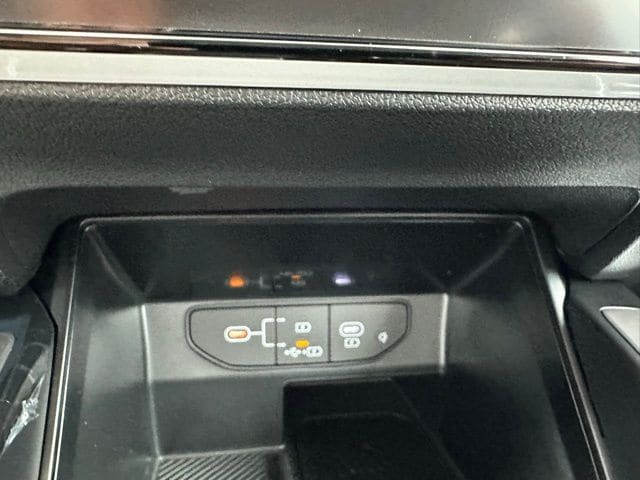 2026 Kia Sorento S - Photo 37