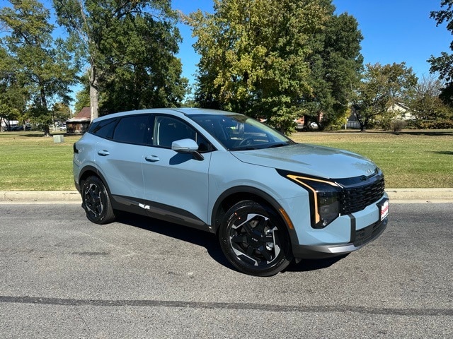 2026 Kia Sportage Hybrid S photo 2