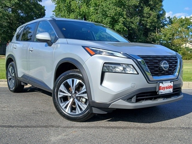2023 Nissan Rogue SV photo 2
