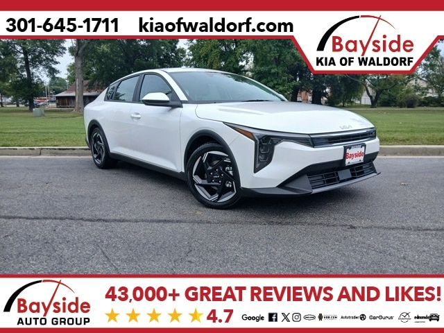 2025 Kia K4 LXS's photo