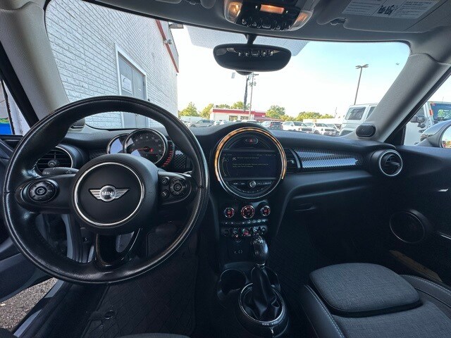 2014 Mini Cooper Hardtop S photo 2