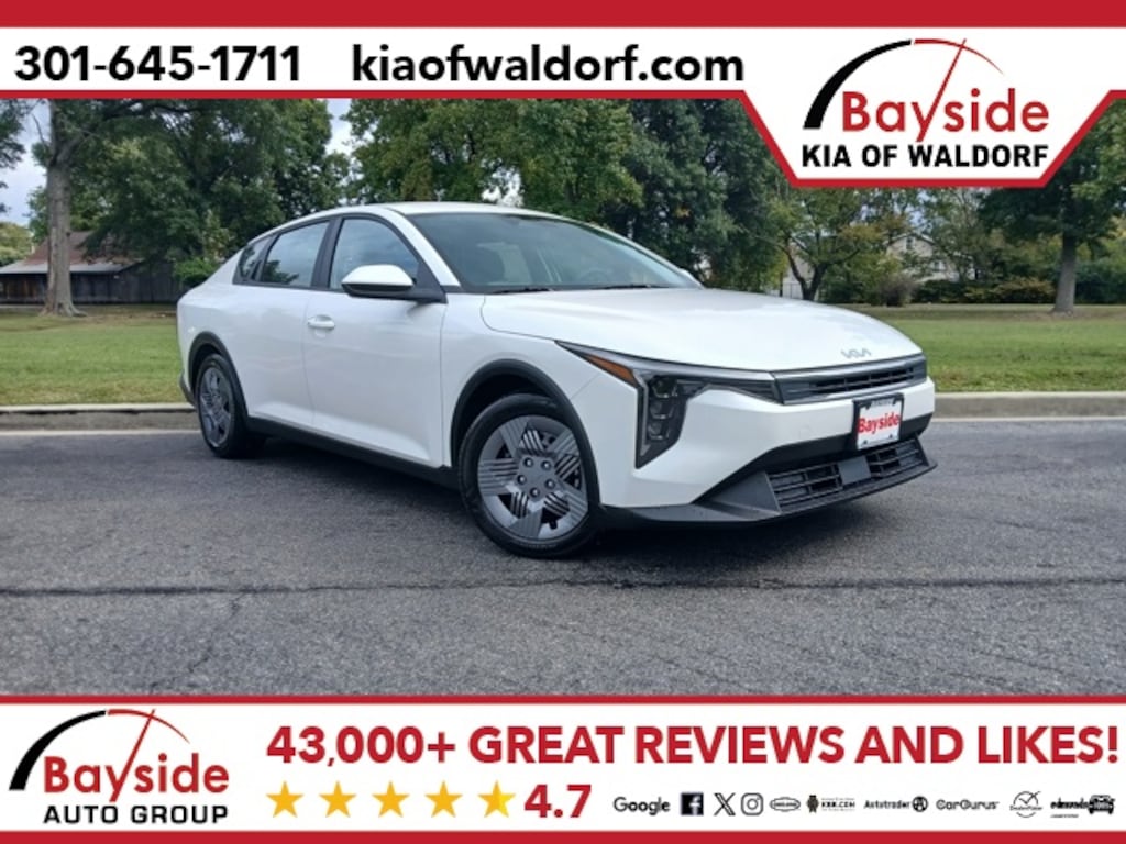 New 2025 Kia K4 LX Sedan