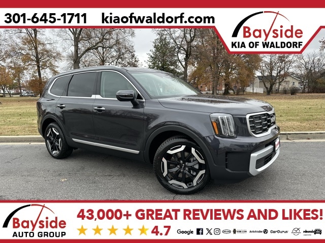 2025 Kia Telluride S's photo