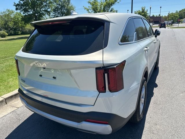 2026 Kia Sorento LX - Photo 20