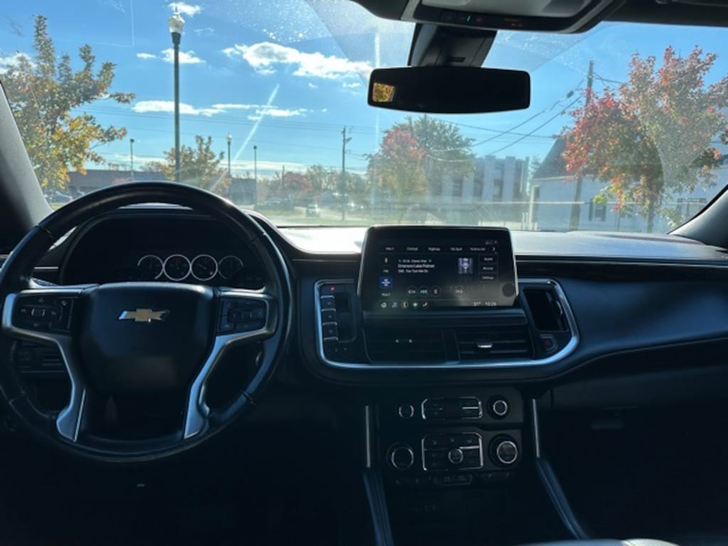 Used 2021 Chevrolet Suburban LT SUV