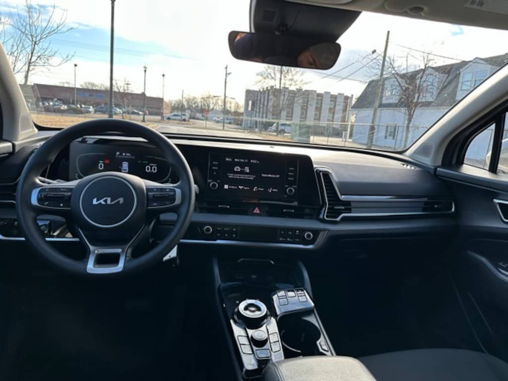 Certified 2023 Kia Sportage Hybrid LX SUV