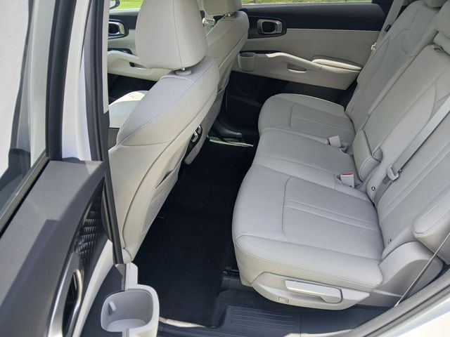 2026 Kia Sorento S - Photo 39