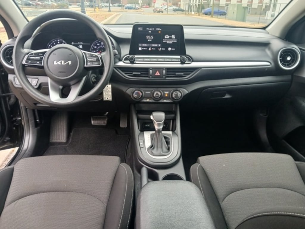 Used 2023 Kia Forte LXS Sedan