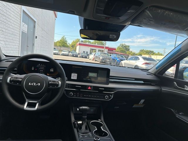 2026 Kia K5 LXS - Photo 36